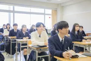 スクールライフ／制服紹介 | 麻布大学附属高等学校公式サイト